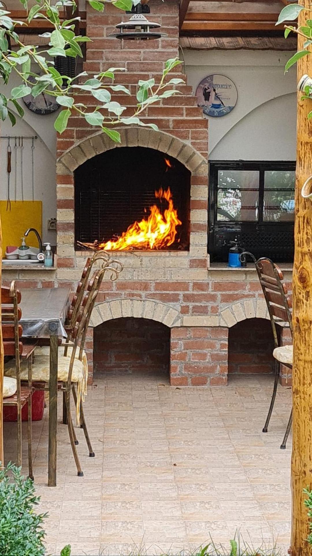 Apartamento Casa Aryan Sînpetru Exterior foto